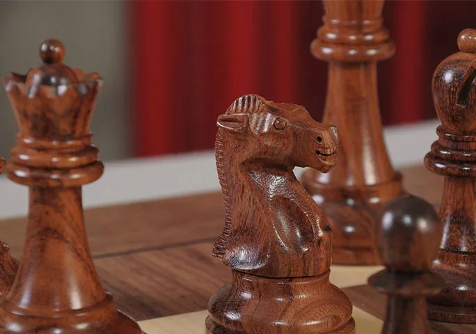 DGT-Enabled Chess Pieces DGT-Enabled Chess Pieces