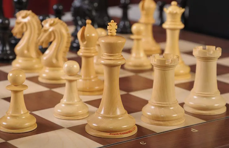 Wood Chess Pieces Wood Chess Pieces