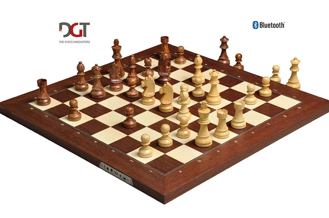 DGT board on chess.com 