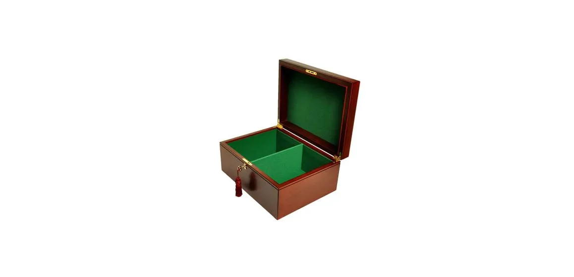 Large Mahogany Premium Chess Box